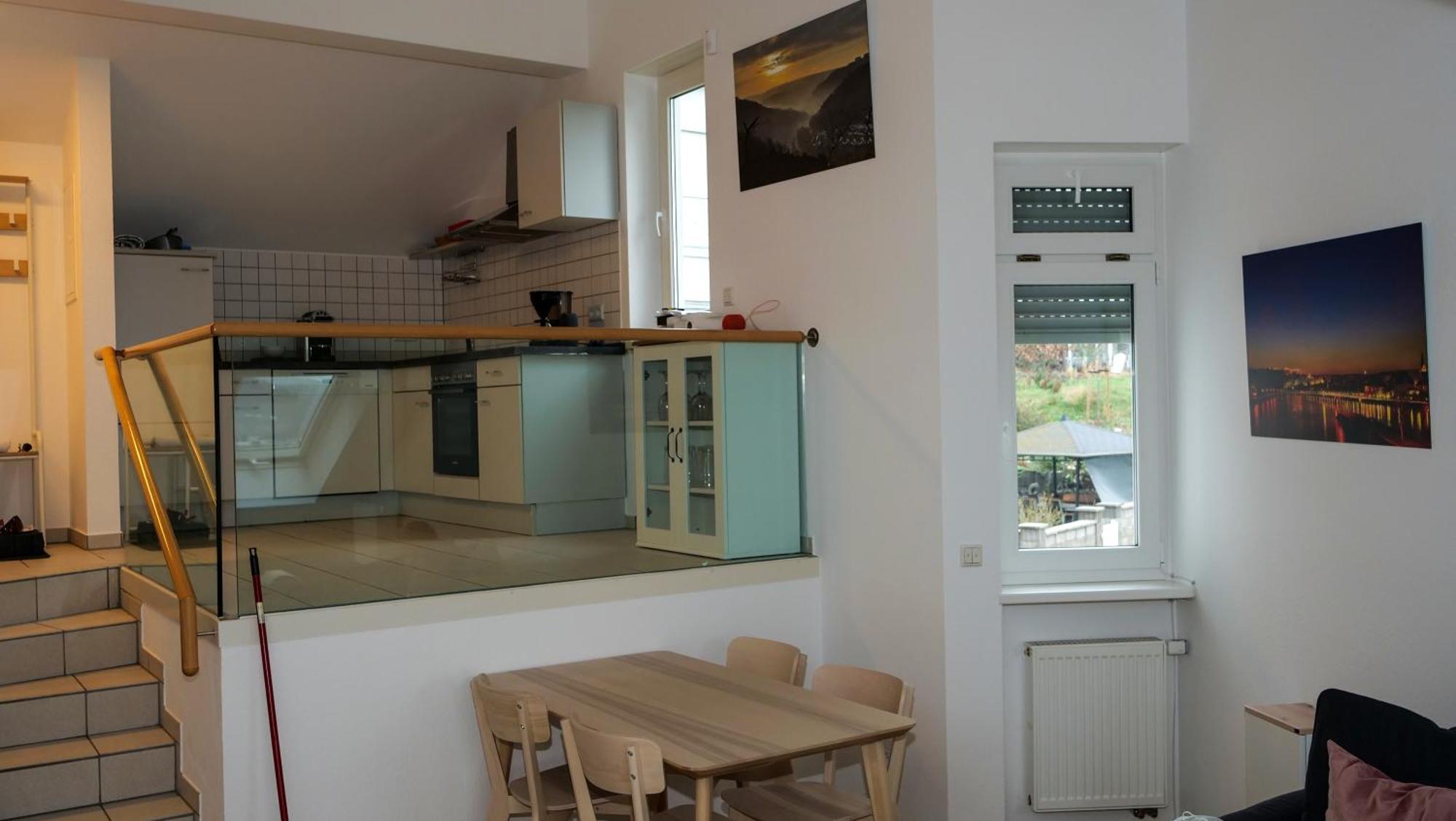 Ferienwohnung Rhein-Panorama 라한슈타인 외부 사진